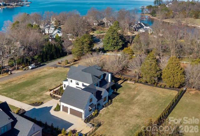 20320 Havenview Drive, Cornelius, NC 28031