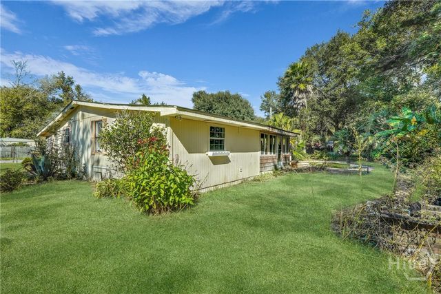 1106 Alabama Street, Darien, GA 31305