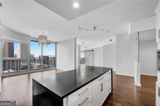860 Peachtree Street NE 2409, Atlanta, GA 30308