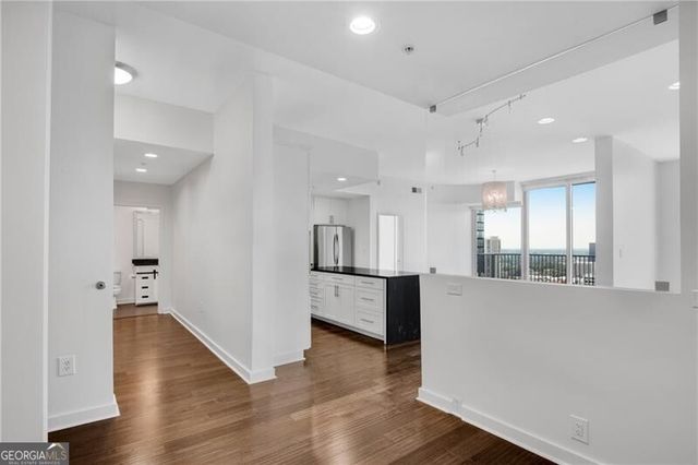 860 Peachtree Street NE 2409, Atlanta, GA 30308