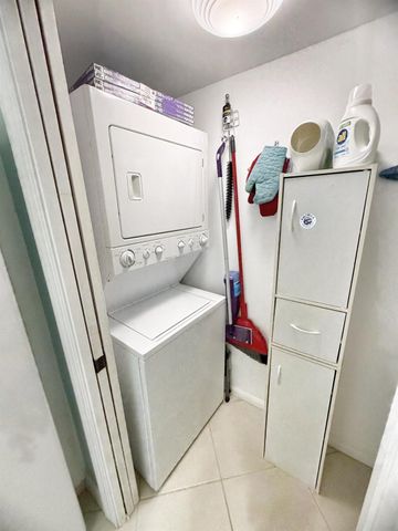 3492 NE Causeway Boulevard 101, Jensen Beach, FL 34957