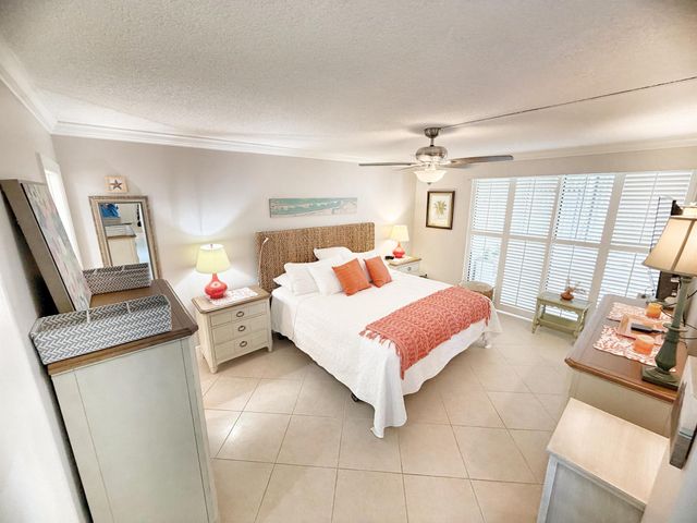 3492 NE Causeway Boulevard 101, Jensen Beach, FL 34957