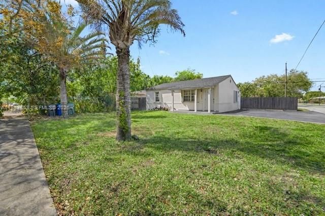 1445 NW 6th Ave 1445, Fort Lauderdale, FL 33311