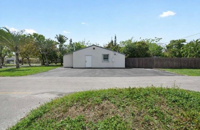 1445 NW 6th Ave 1445, Fort Lauderdale, FL 33311