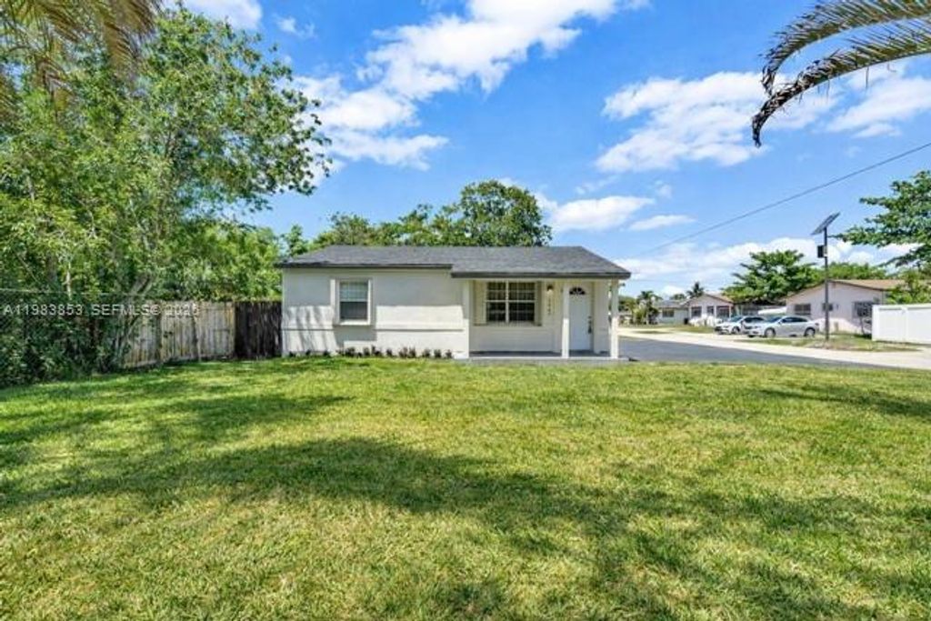 1445 NW 6th Ave 1445, Fort Lauderdale, FL 33311