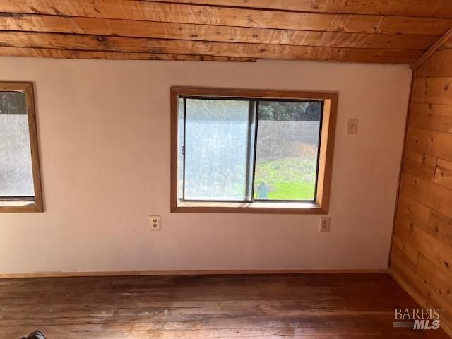 28855 Timberline Rd, Willits, CA 95490