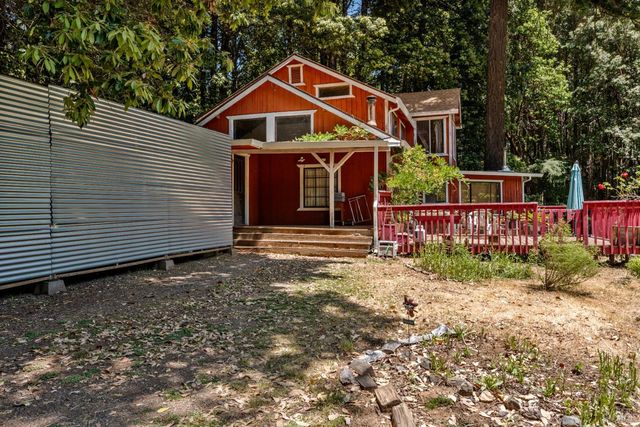 28855 Timberline Rd, Willits, CA 95490