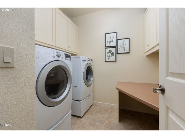 4271 Nw HIDDEN LAKE Loop, Waldport, OR 97394