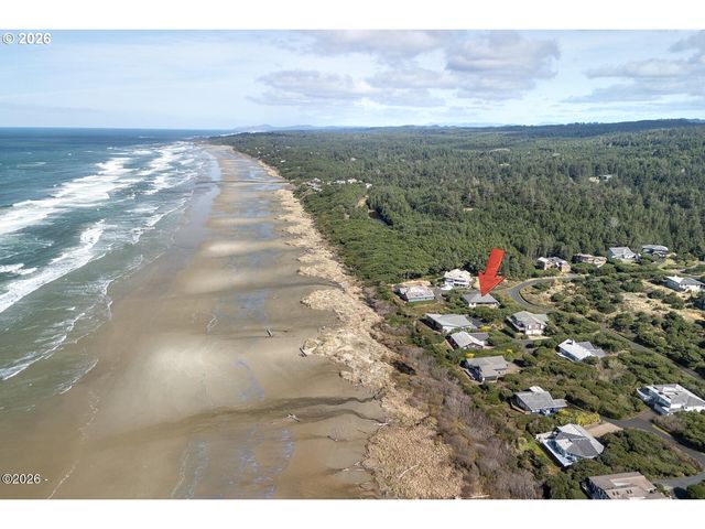 4271 Nw HIDDEN LAKE Loop, Waldport, OR 97394