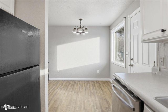 1300 E Holland Avenue, Wasilla, AK 99654