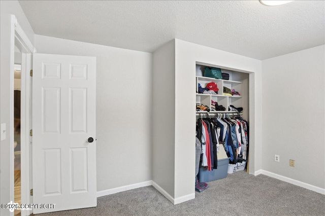 1300 E Holland Avenue, Wasilla, AK 99654