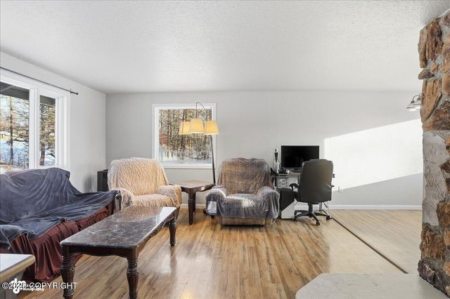 1300 E Holland Avenue, Wasilla, AK 99654