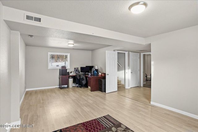 1300 E Holland Avenue, Wasilla, AK 99654