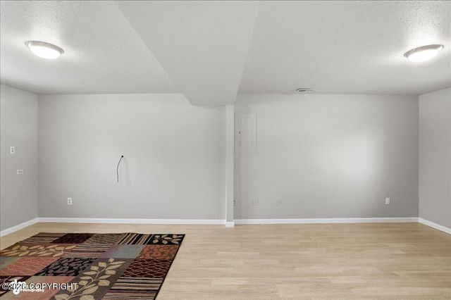 1300 E Holland Avenue, Wasilla, AK 99654