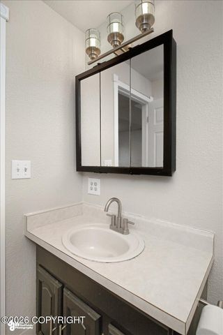 1300 E Holland Avenue, Wasilla, AK 99654