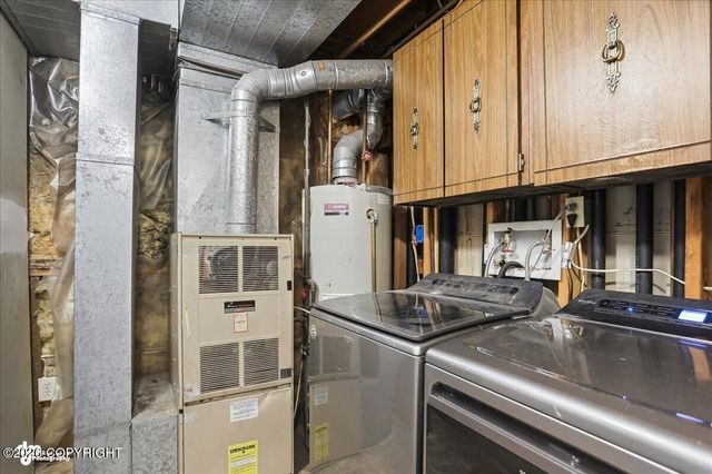 1300 E Holland Avenue, Wasilla, AK 99654