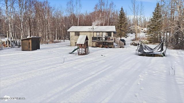 1300 E Holland Avenue, Wasilla, AK 99654