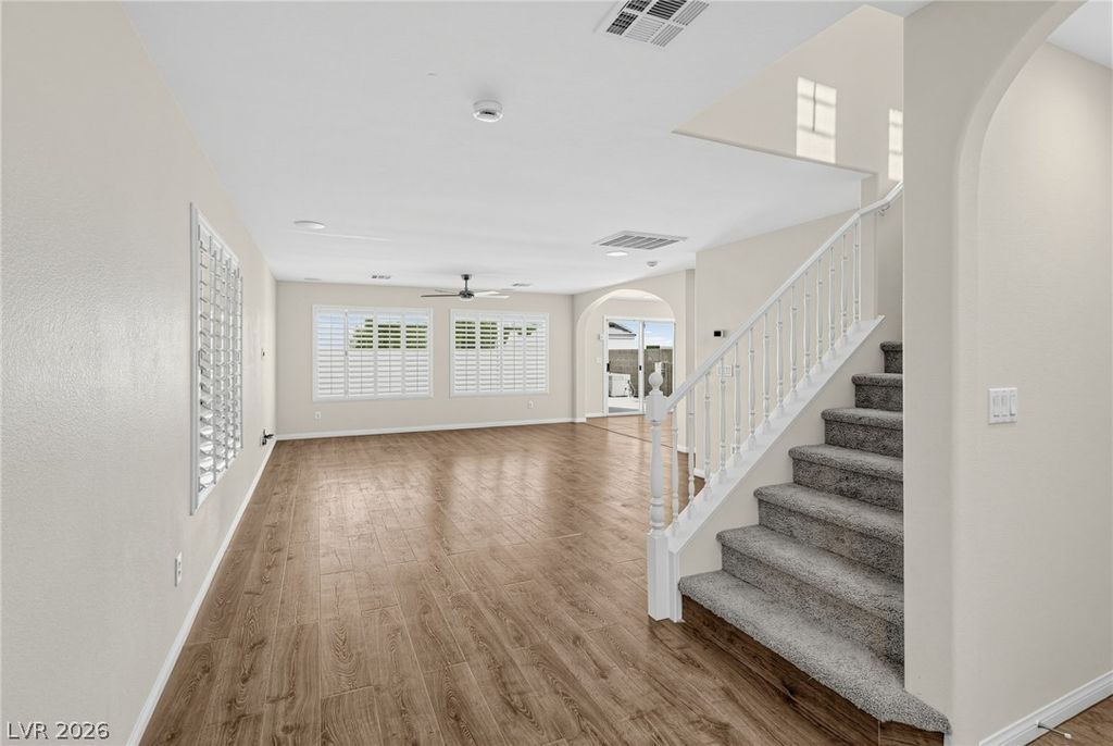 9060 Cedar Door Avenue, Las Vegas, NV 89148 — photo 3