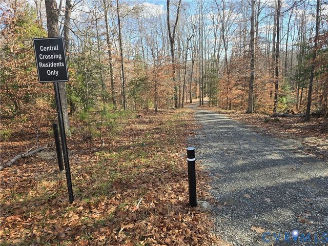 236 Central Pky, Aylett, VA 23009