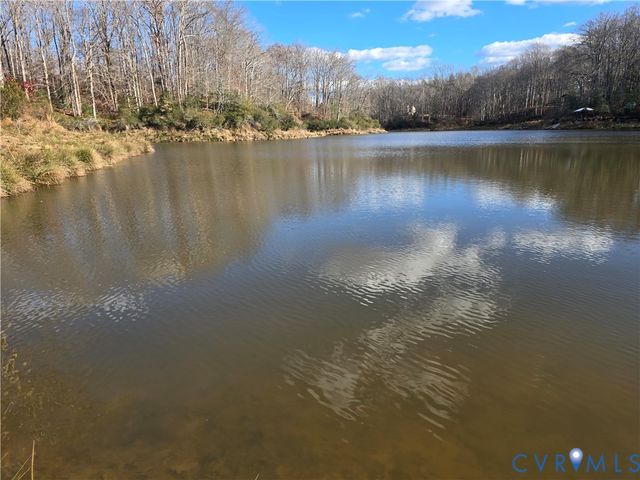 236 Central Pky, Aylett, VA 23009