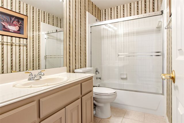 1614 Villa Court, Corinth, TX 76210