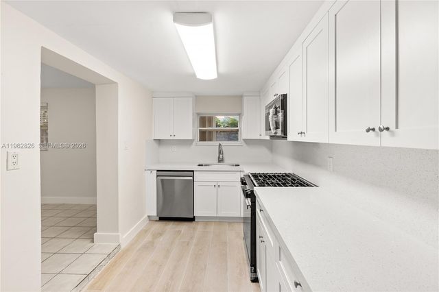 6365 SW 33rd St, Miami, FL 33155