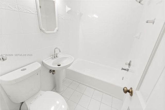 6365 SW 33rd St, Miami, FL 33155