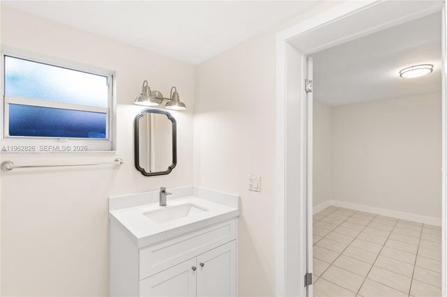 6365 SW 33rd St, Miami, FL 33155