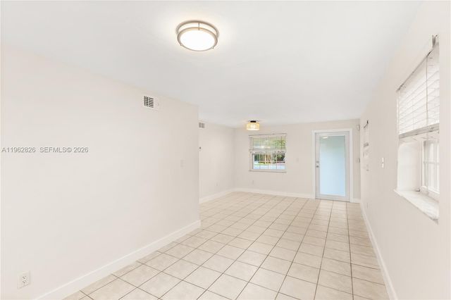 6365 SW 33rd St, Miami, FL 33155