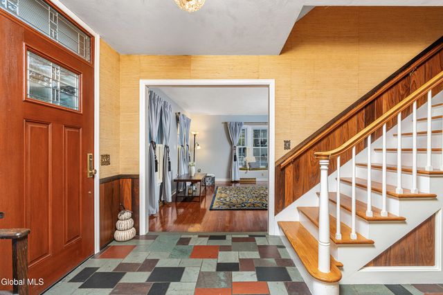 6 Glenkill Road, Brunswick, NY 12180