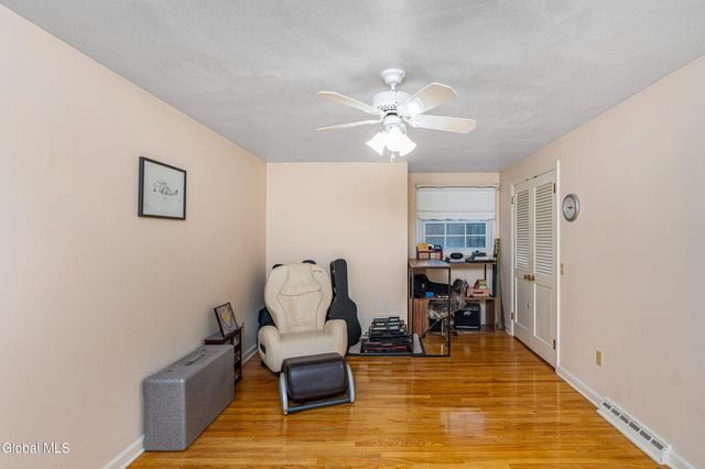 6 Glenkill Road, Brunswick, NY 12180