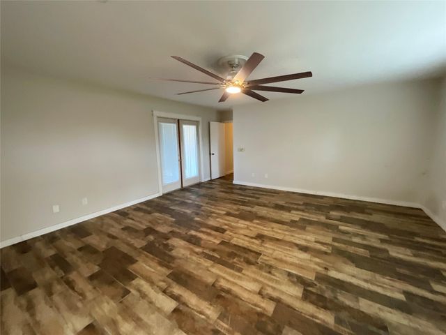 443 Bayou View Drive, El Lago, TX 77586