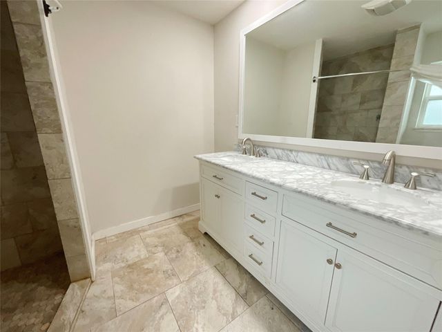 443 Bayou View Drive, El Lago, TX 77586