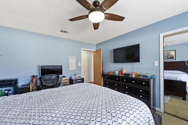 8820 Kailua Place, Diamondhead, MS 39525