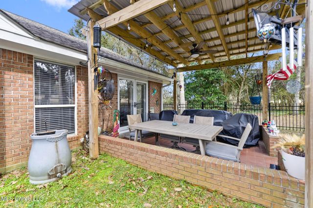 8820 Kailua Place, Diamondhead, MS 39525