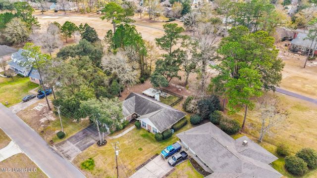 8820 Kailua Place, Diamondhead, MS 39525