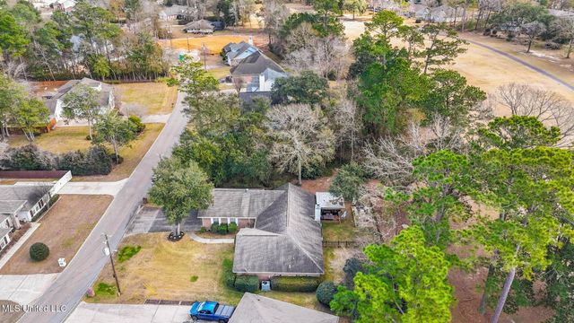 8820 Kailua Place, Diamondhead, MS 39525