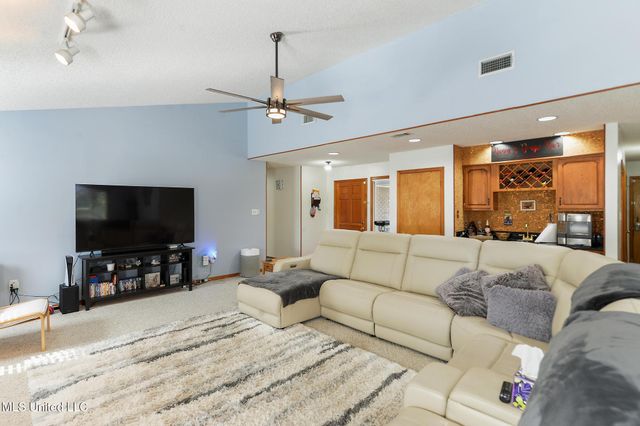 8820 Kailua Place, Diamondhead, MS 39525