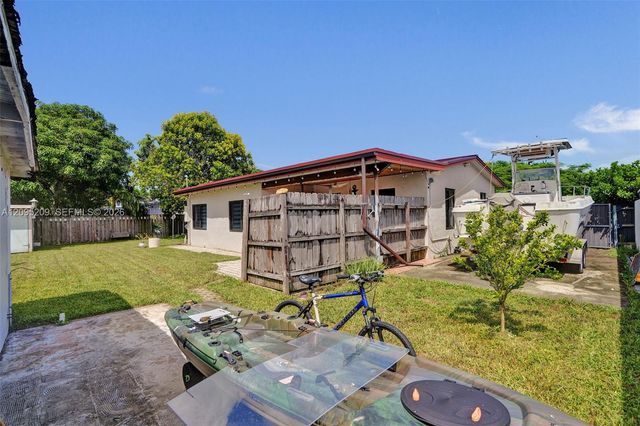 11540 SW 187th Street, Miami, FL 33157