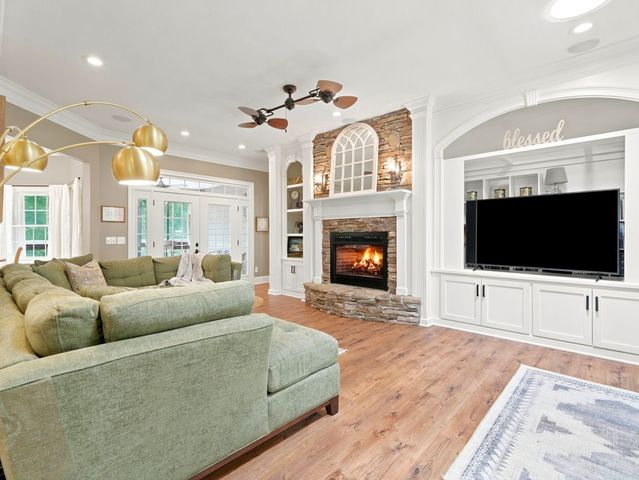 408 Sumner Lane, Ellijay, GA 30540