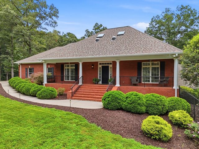 408 Sumner Lane, Ellijay, GA 30540