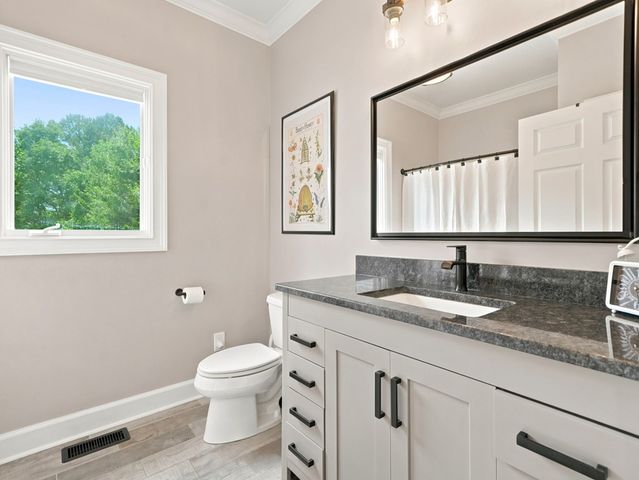 408 Sumner Lane, Ellijay, GA 30540