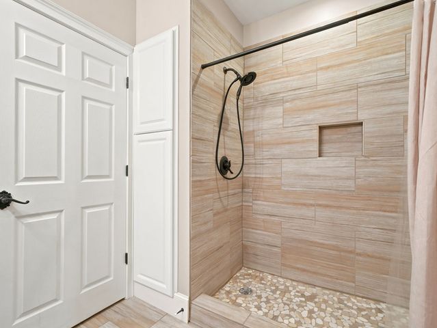 408 Sumner Lane, Ellijay, GA 30540