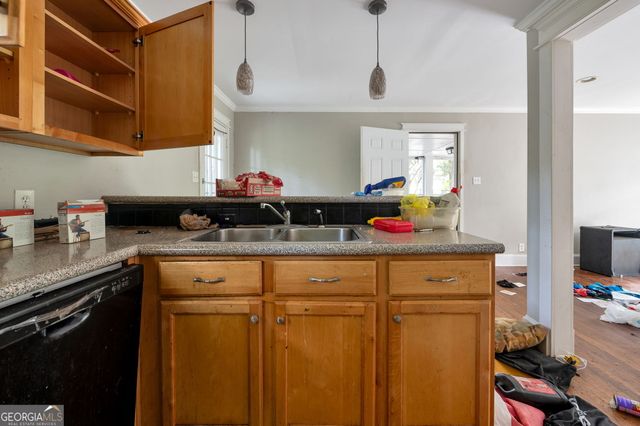 3063 Mckenzie Road, East Point, GA 30344