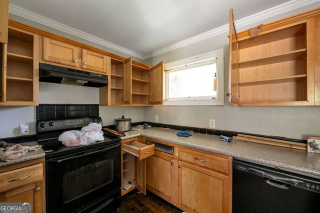 3063 Mckenzie Road, East Point, GA 30344