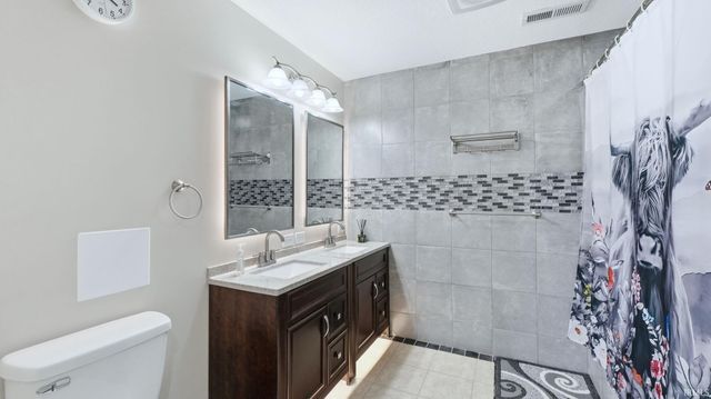 29 E Sunnydale Drive, Huntington, IN 46750