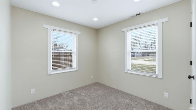 29 E Sunnydale Drive, Huntington, IN 46750