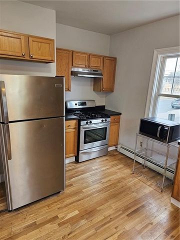 895 N. Main Street 2, Providence, RI 02904