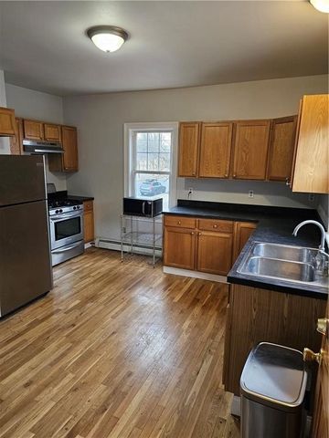895 N. Main Street 2, Providence, RI 02904