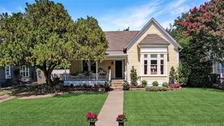 704 Parker Street, Mckinney, TX 75069